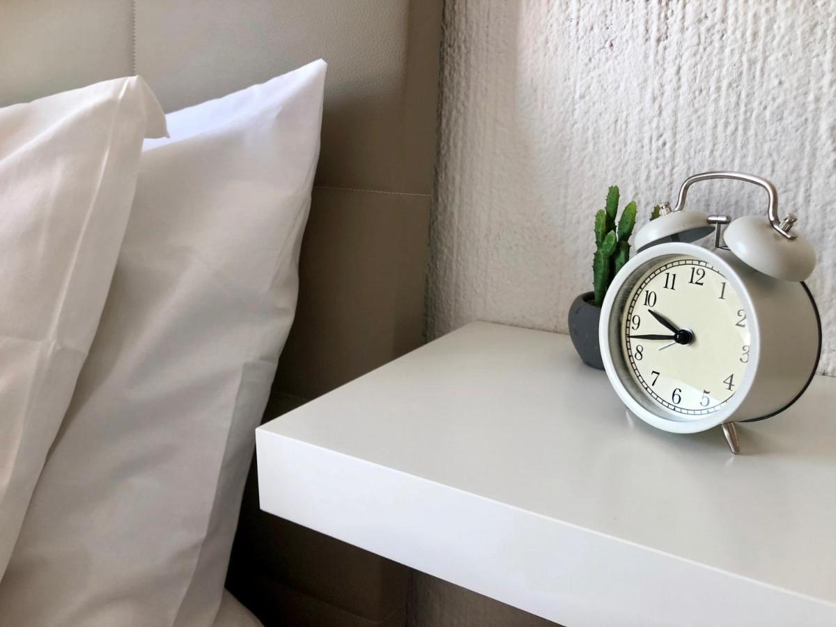 Cozy And Stylish Studio Apt Just 800M From The Beach - New On Booking! アルブフェイラ エクステリア 写真
