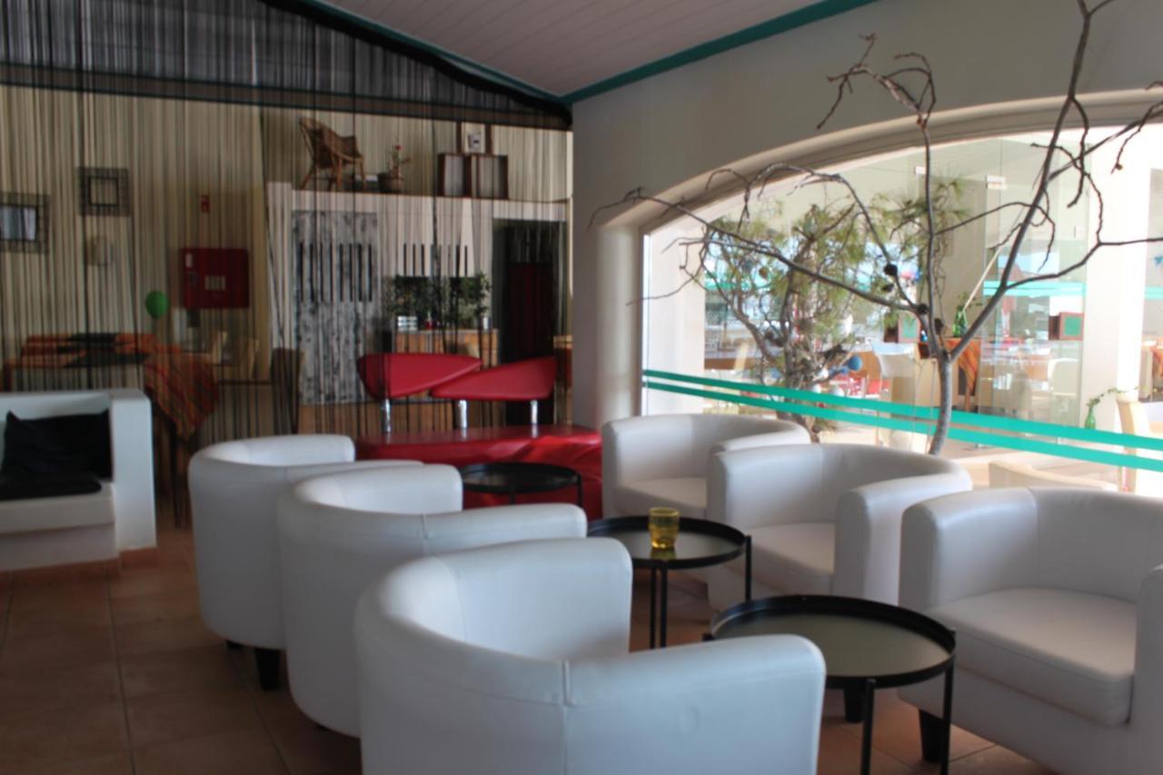 Cozy And Stylish Studio Apt Just 800M From The Beach - New On Booking! アルブフェイラ エクステリア 写真